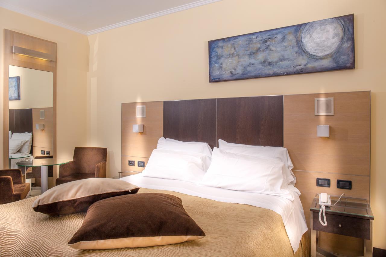 Hotel Imperial Сан-Бенедетто-дель-Тронто Экстерьер фото